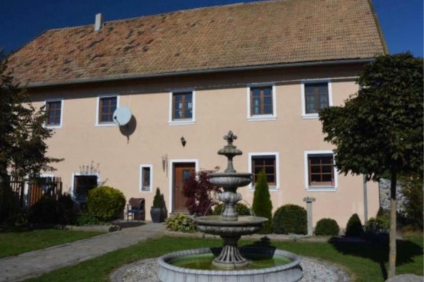 Gestuet Tiefenhof Apartment Nittenau ภายนอก รูปภาพ